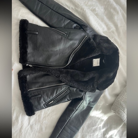 Leather Jacket - Picture 3 of 6